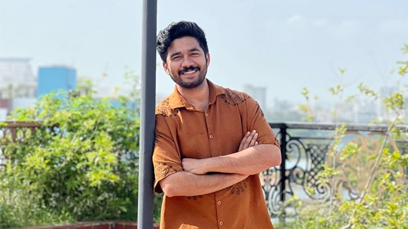 ঢাবিতে খায়রুল বাসারকে নিয়ে বিতর্ক