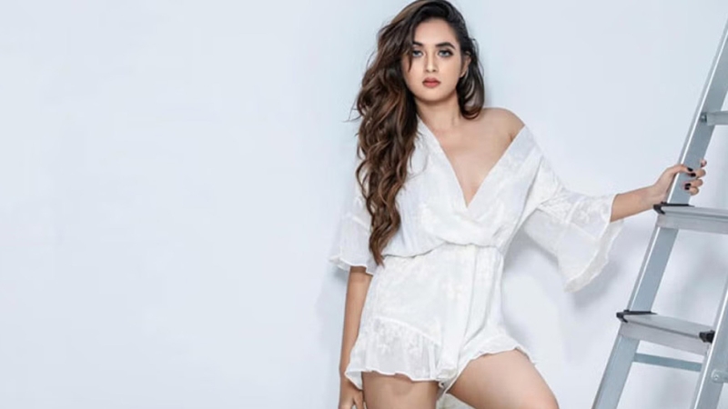 বিয়ের পরিকল্পনা জানালেন তানিয়া বৃষ্টি