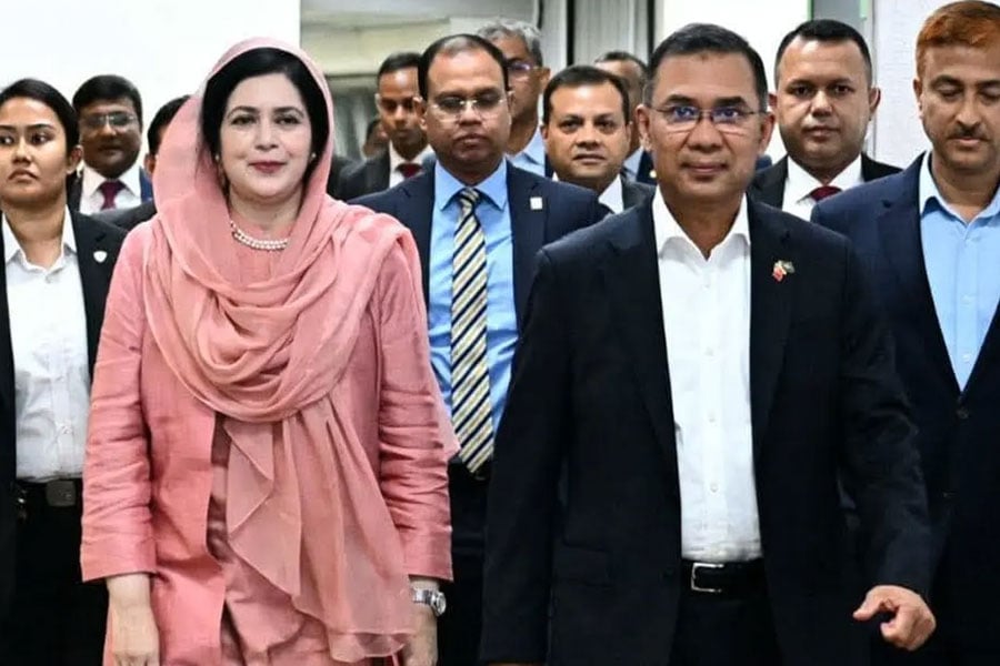 দেশে ফিরেছেন প্রধানমন্ত্রী তারেক রহমান