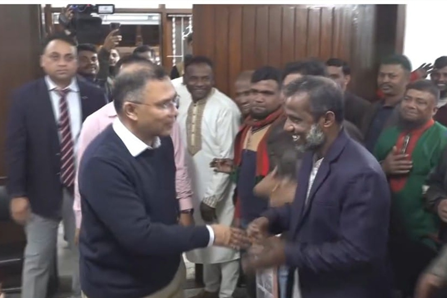 রিকশা ভ্যান অটোচালক নেতাদের সঙ্গে তারেক রহমানের মতবিনিময়