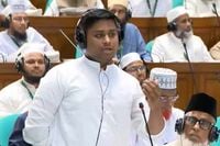 এক টাকার দুর্নীতির প্রমাণ দিন, সংসদ ছাড়ব: হাসনাত