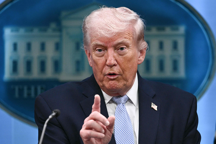 চুক্তি না হওয়া পর্যন্ত হরমুজ প্রণালি বন্ধ থাকবে