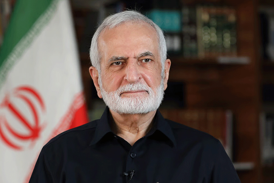 হামলায় আহত ইরানের সাবেক পররাষ্ট্রমন্ত্রী কামাল খারাজি মারা গেছেন